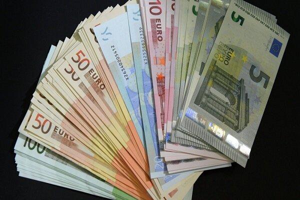نرخ رسمی یورو و پوند افزایش یافت ، کاهش قیمت 14 ارز ملی