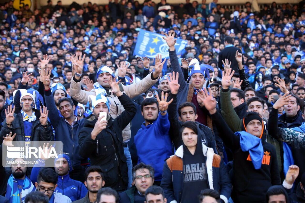 خبرنگاران مژدهی: موسوی نباید برای استقلال حاشیه درست می خبرنگاران مژدهی: موسوی نباید برای استقلال حاشیه درست می کرد